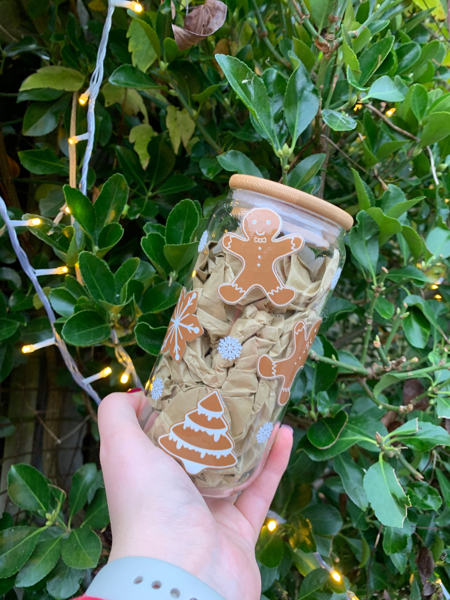 Gingerbread Cookies 16oz Glass Cup