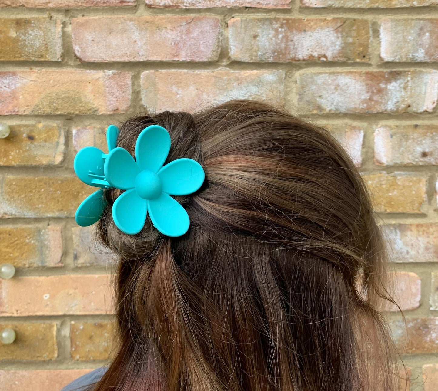 Teal Blue Retro Flower Claw Clip